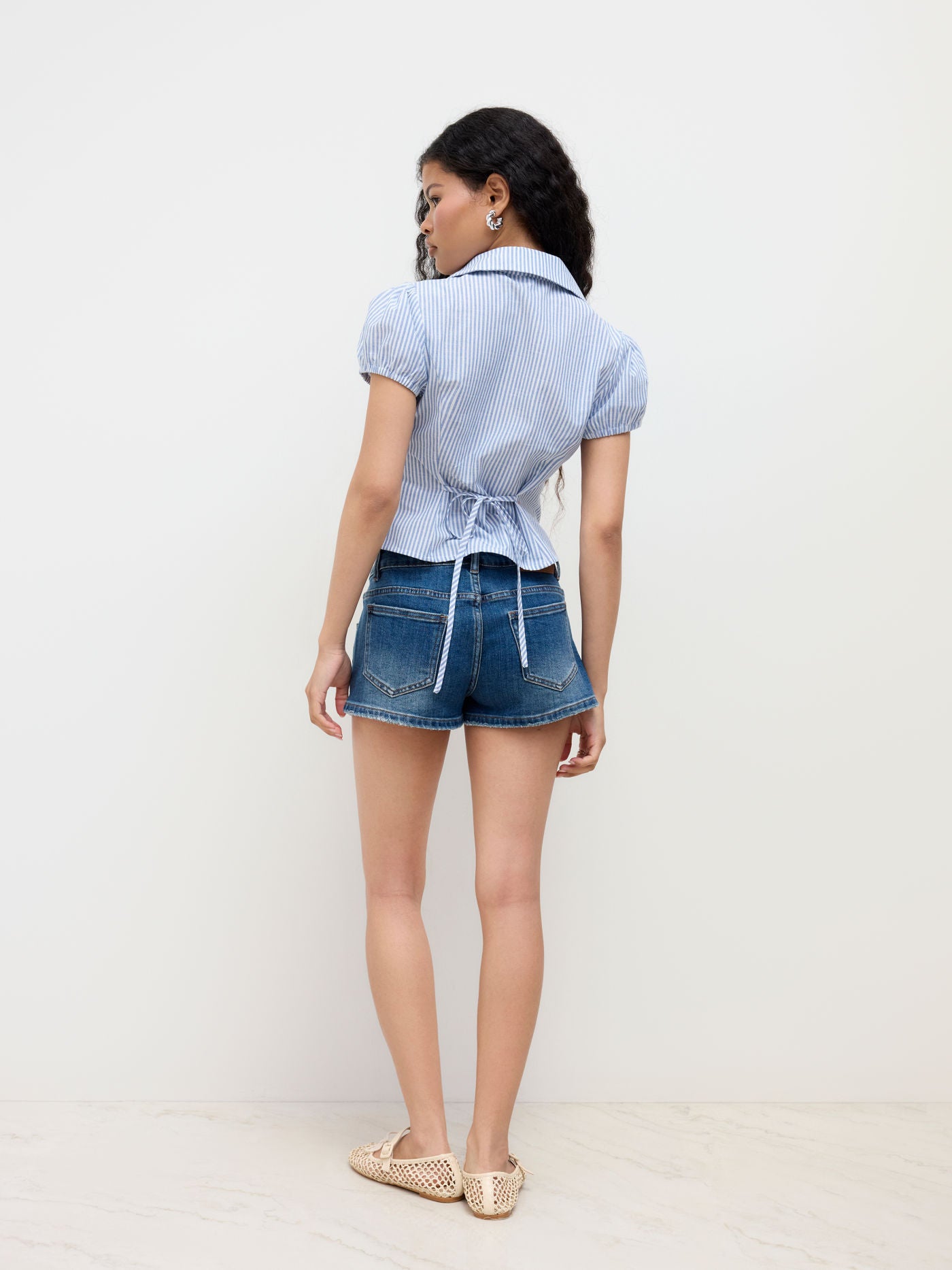 Camicia a righe con fiocco in misto cotone