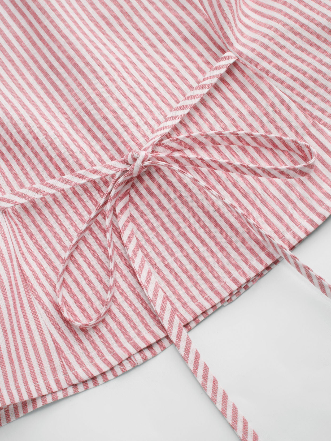 Camicia a righe con fiocco in misto cotone